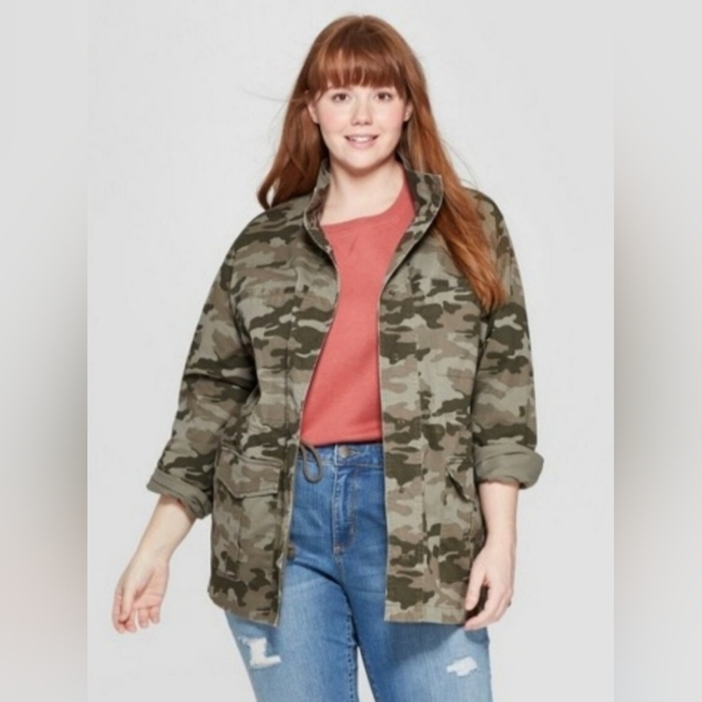 Universal Thread Women's Military Camoflague Jacket NWOT